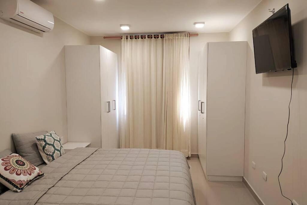 Condo In Villamorra, 2 Bedrooms Asunción Exterior foto